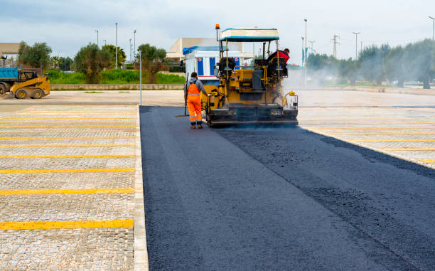 Best Driveway Paving Contractor  in Bryant, WA